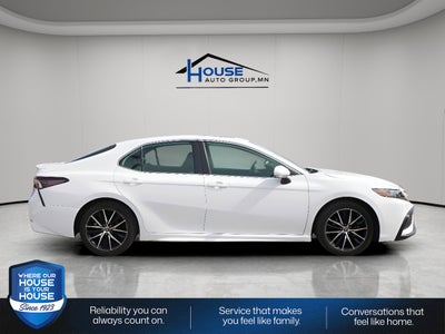 2023 Toyota Camry SE