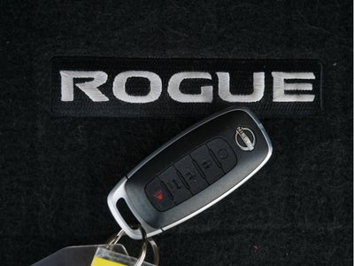 2026 Nissan Rogue SL