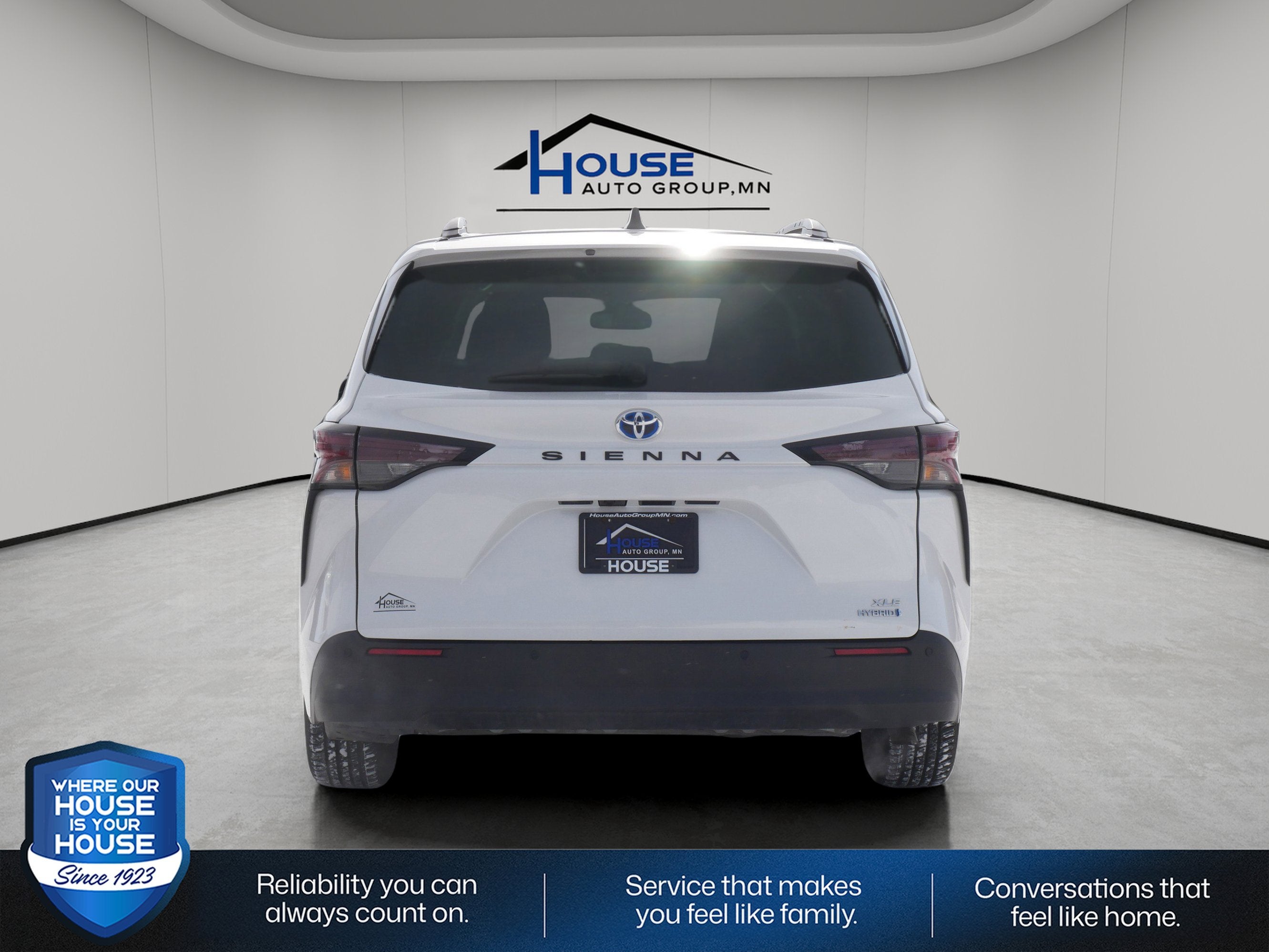 2024 Toyota Sienna XLE