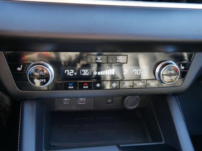 2024 Mitsubishi Outlander SEL