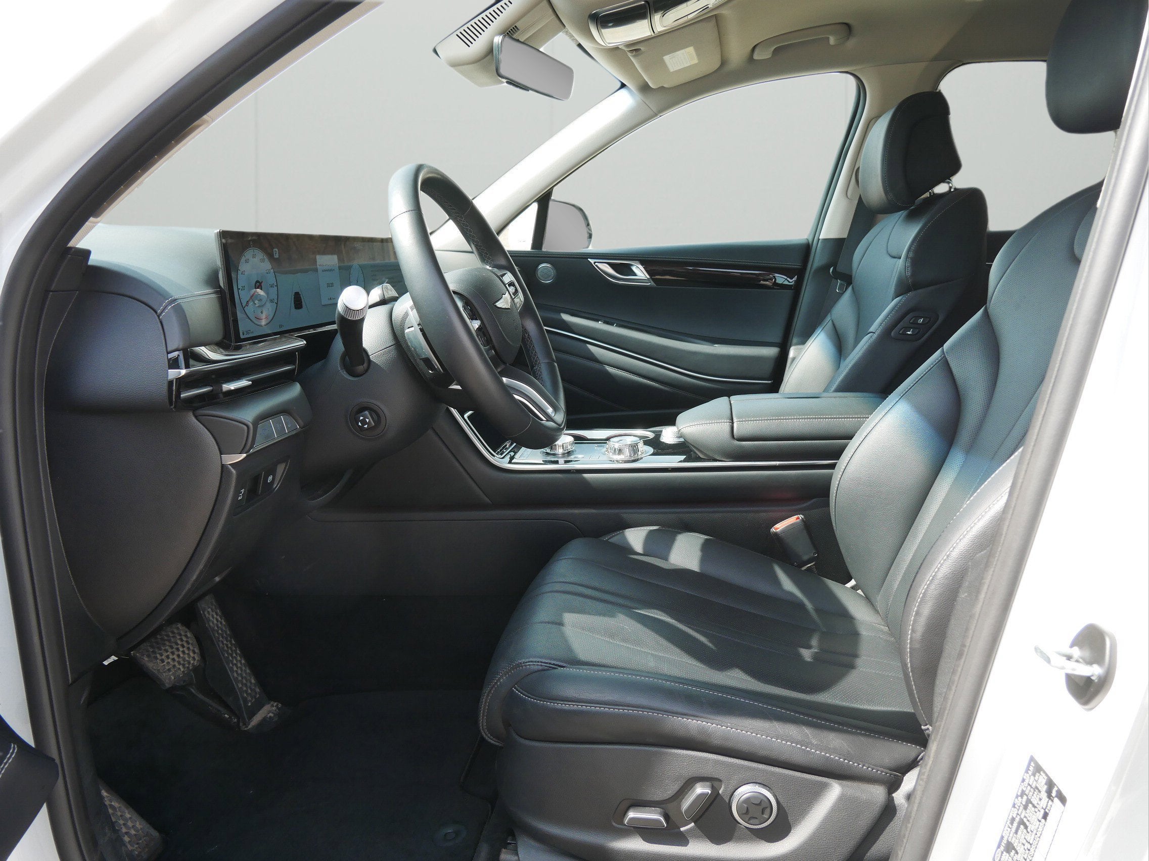 2025 Genesis GV80 2.5T Standard