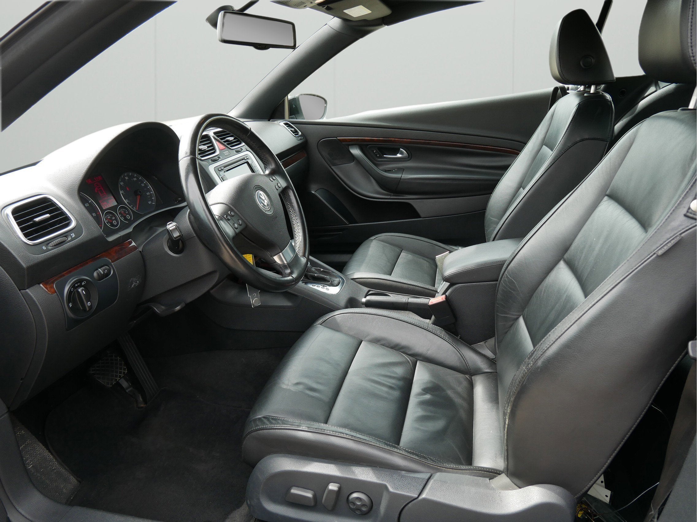 2009 Volkswagen Eos Lux