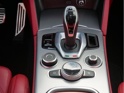 2020 Alfa Romeo Stelvio Ti Sport