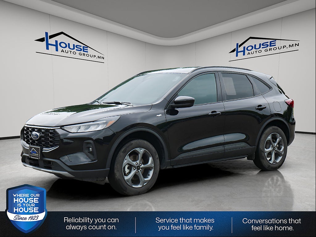 2025 Ford Escape ST-Line Select