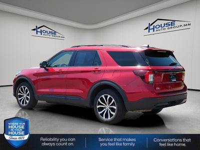 2025 Ford Explorer ST-Line