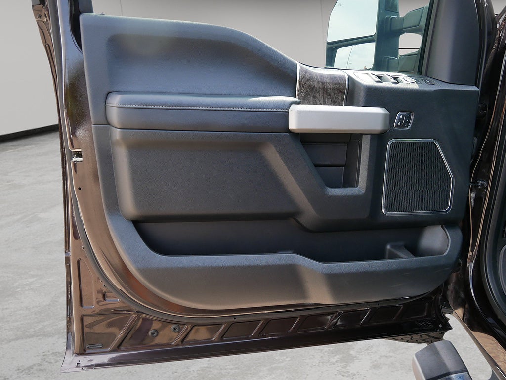 2018 Ford Super Duty F-250 SRW Lariat