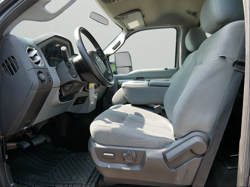 2013 Ford Super Duty F-250 SRW XLT