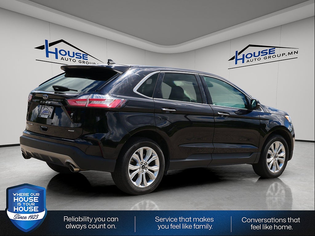 2024 Ford Edge Titanium
