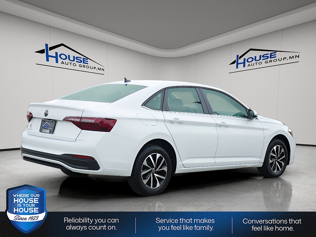 2024 Volkswagen Jetta S