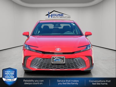 2025 Toyota Camry SE