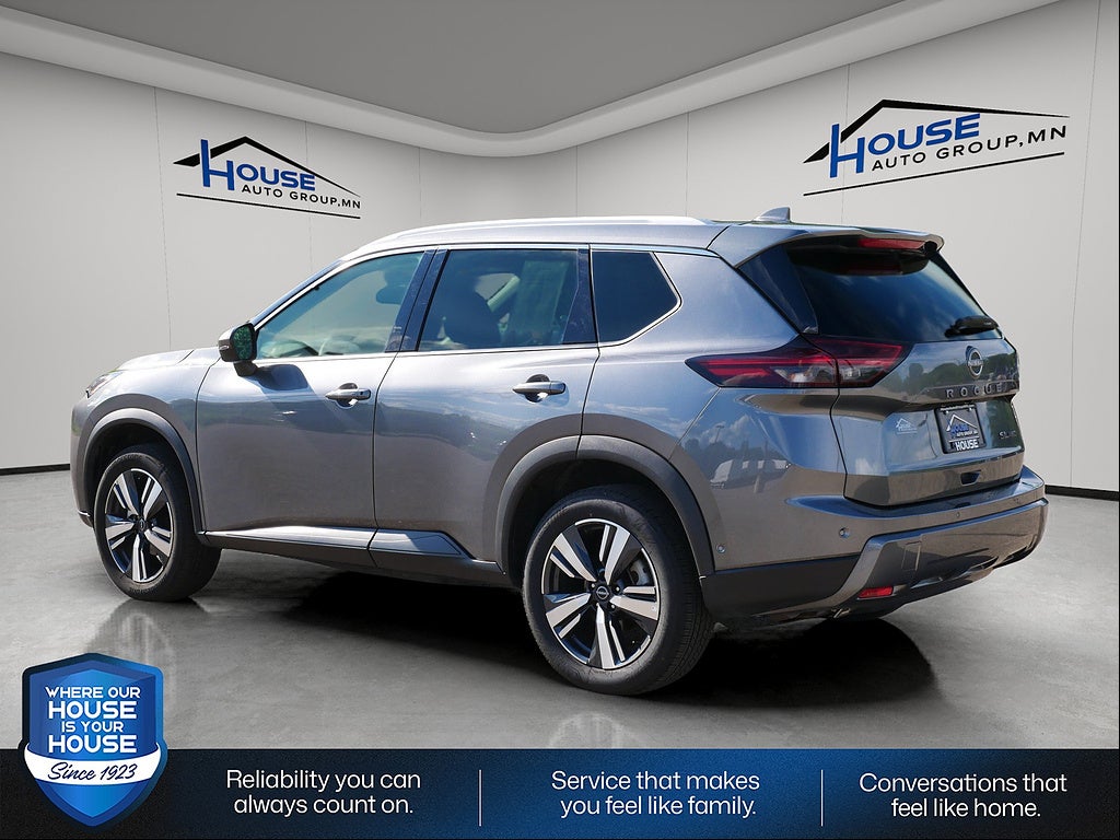 2026 Nissan Rogue SL
