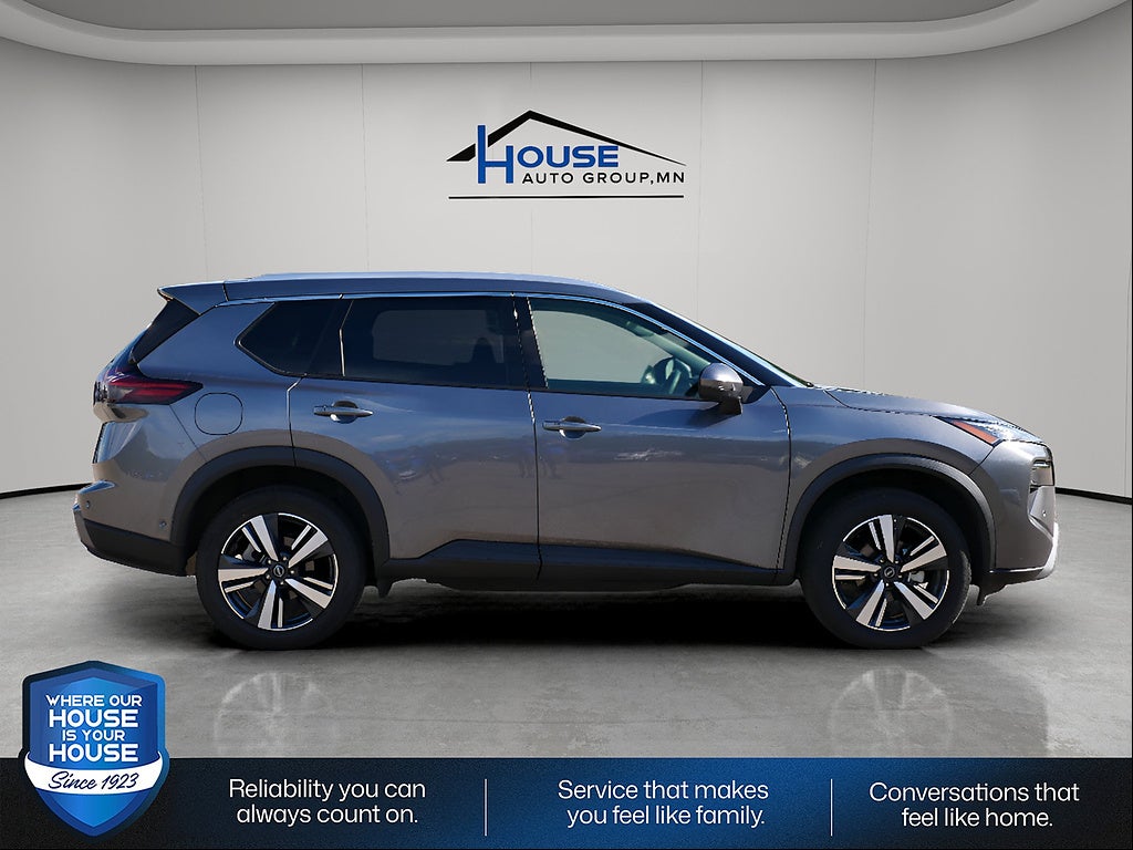 2026 Nissan Rogue SL