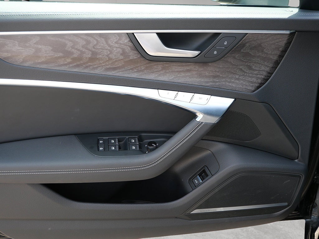 2024 Audi A6 Sedan quattro Premium Plus 45 TFSI