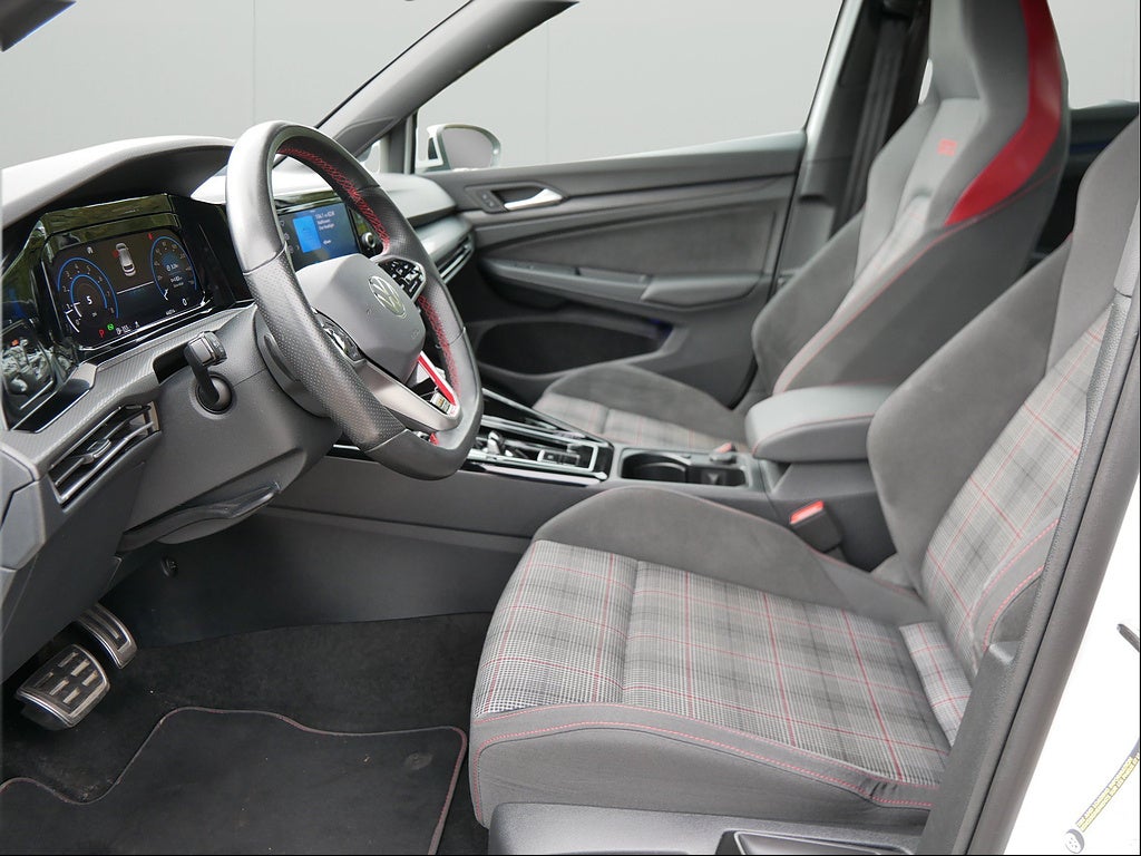 2024 Volkswagen Golf GTI S