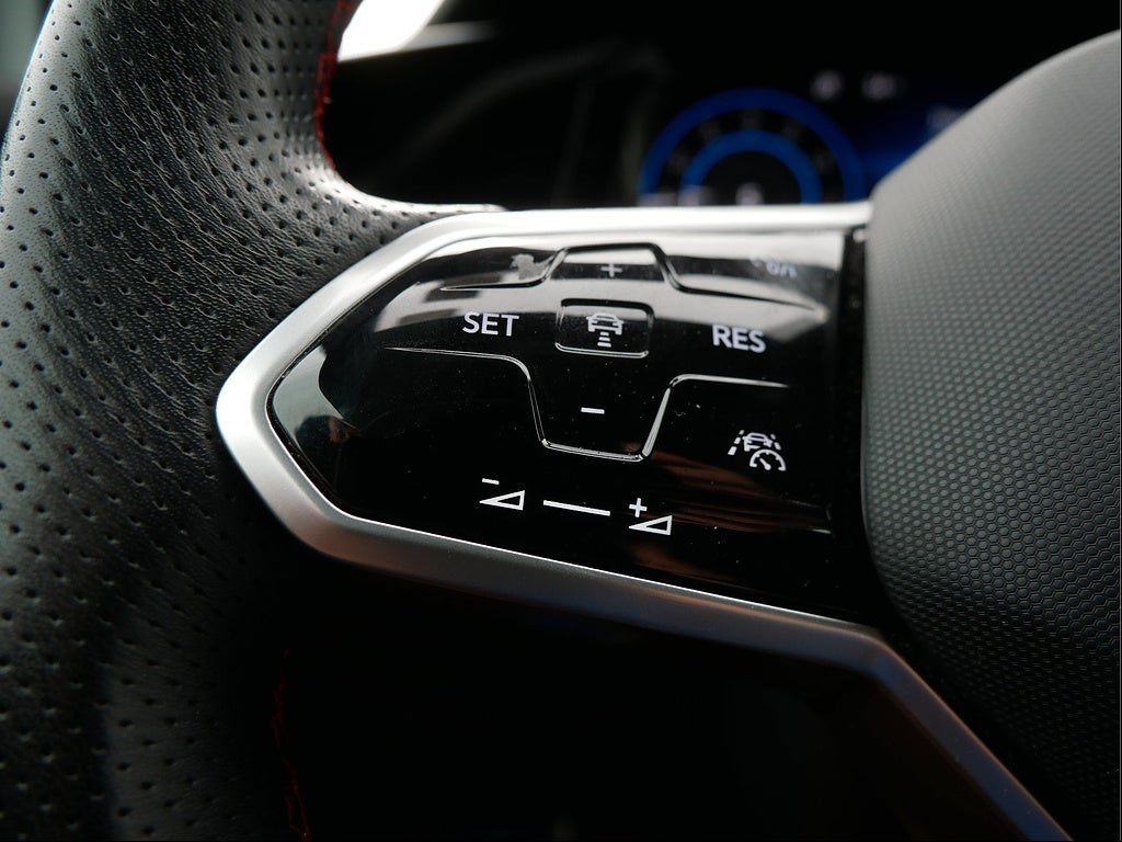 2024 Volkswagen Golf GTI S