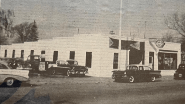Old Photograph of House Chevrolet Owatonna in OWATONNA MN
